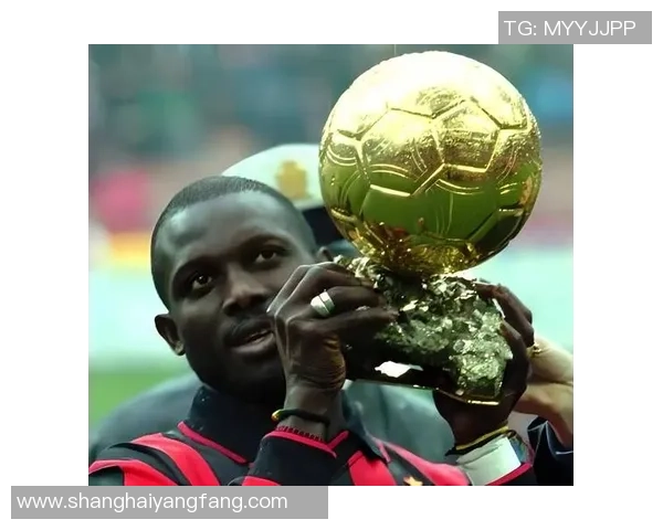 猜一猜这位现代足球巨星是谁 球场风采与成就等你来揭晓 猜一猜这位现代足球巨星是谁 球场风采与成就等你来揭晓