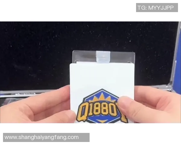 购买足球球星卡老盒子是否值得投资值得考虑的几点因素分析 购买足球球星卡老盒子是否值得投资值得考虑的几点因素分析